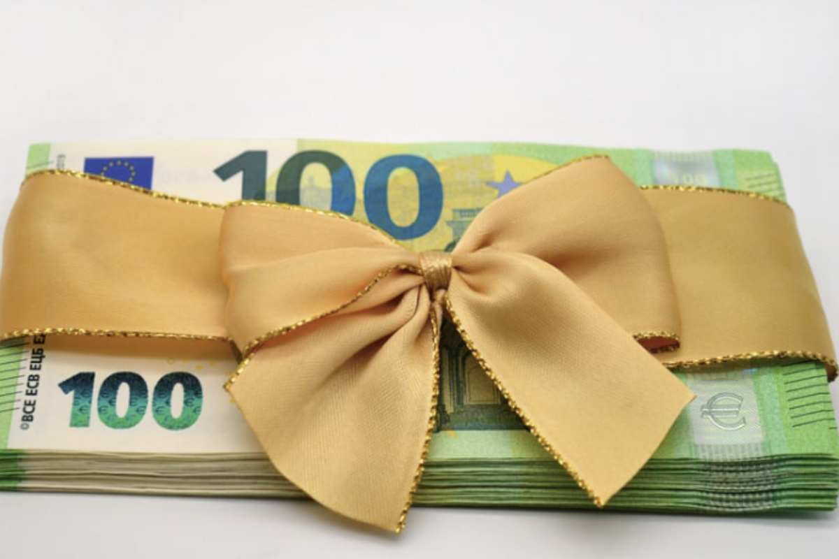 L’atto di donare, infatti, è generalmente considerato definitivo e irrevocabile, ma esistono specifiche eccezioni previste dal Codice Civile