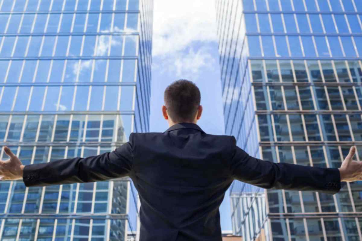 Se da sempre si sente dire che «il mattino ha l’oro in bocca», oggi è sempre più evidente come anche la routine serale giochi un ruolo cruciale