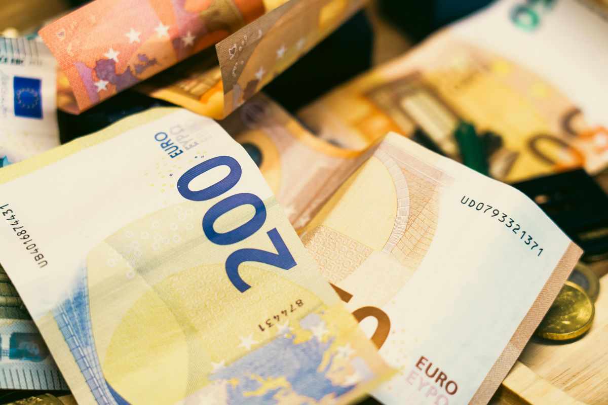 banconote danneggiate: come cambiarle