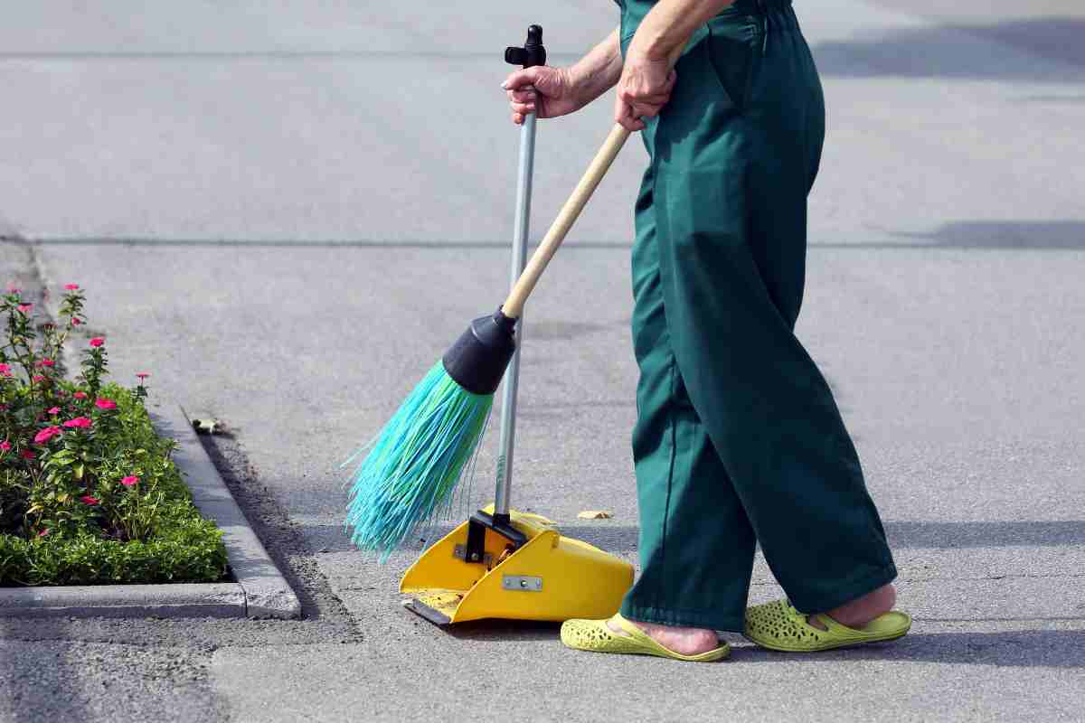 operatore ecologico Roma, maxi assunzioni a tempo indeterminato