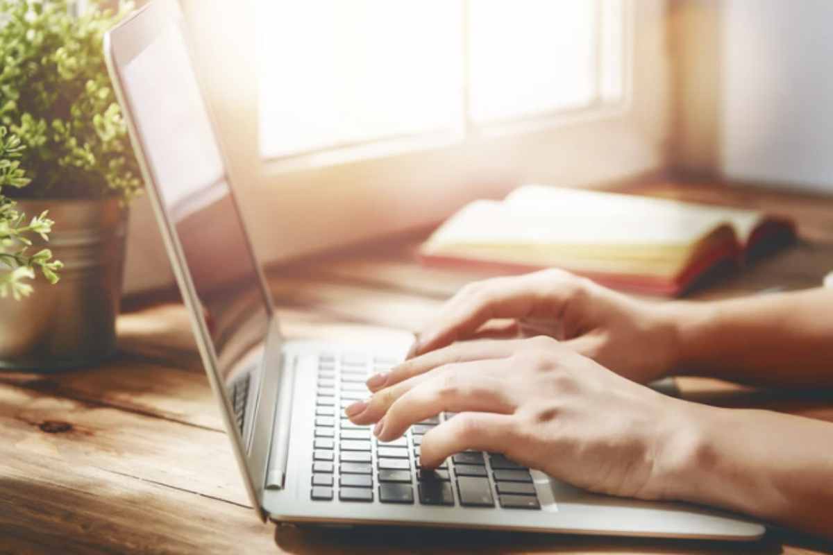 C.Identita L'alternativa rappresentata dalla Carta d’Identità Elettronica (CIE) e dalle sue credenziali digitali CieID, che offrono un accesso sicuro
