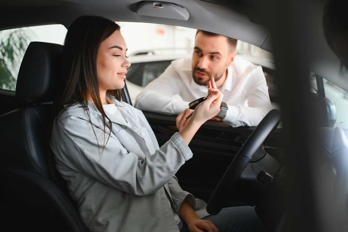 attenzione auto vendita auto usata