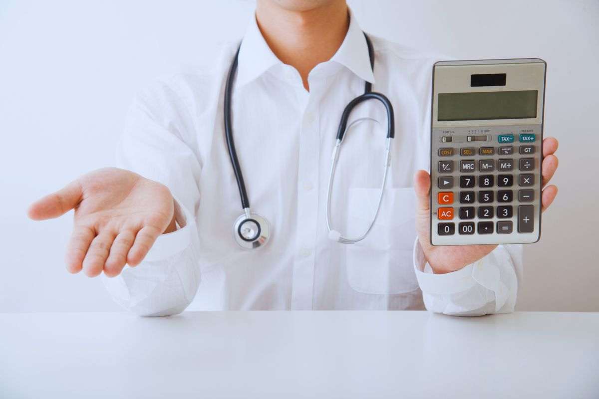 medico calcolatrice agenzia delle entrate e controlli sulle spese mediche